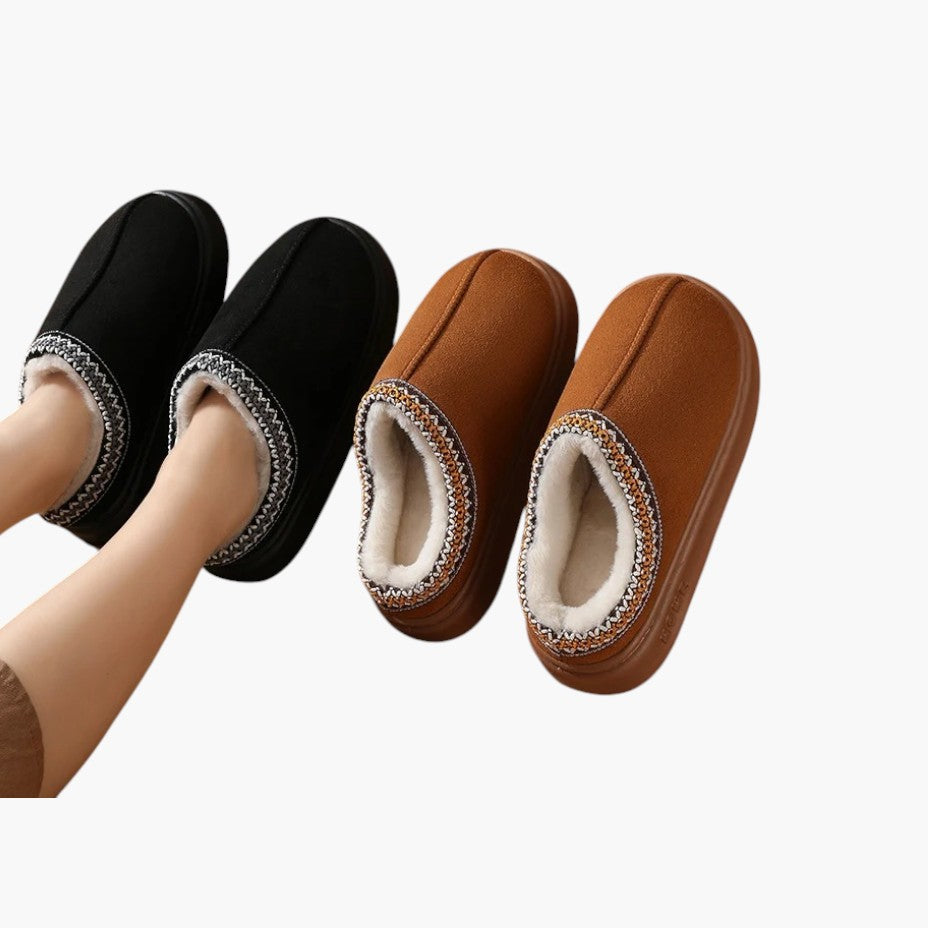 Klyber | Unisex Premium Sheepskin Slippers